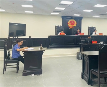 Phòng 10 Viện KSND thành phố Hà Nội phối hợp với Tòa hành chính TAND thành...